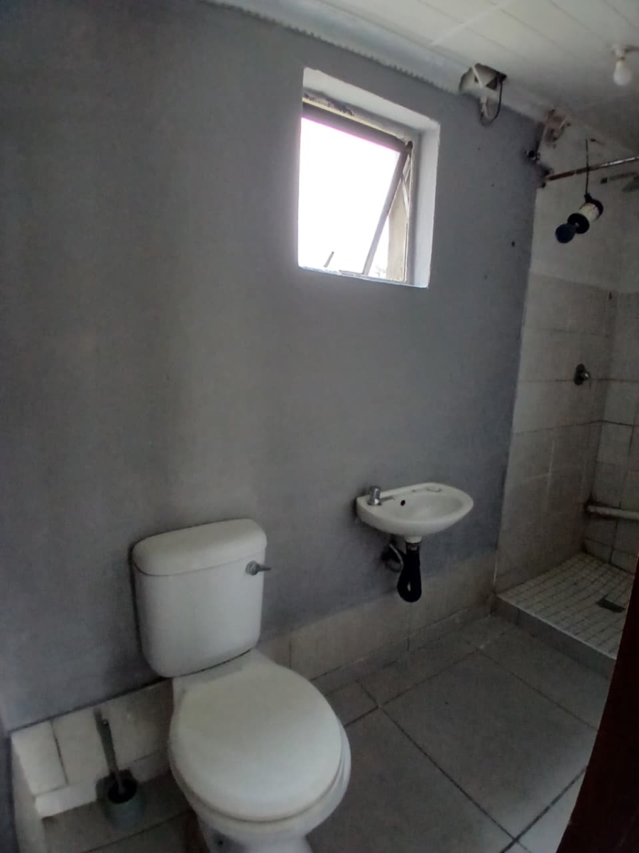 2 Bedroom Property for Sale in Cambridge Eastern Cape